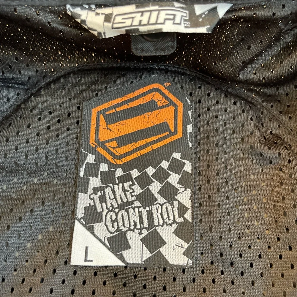 Shift Moto Racing - Picture 5 of 7